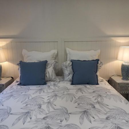 Noosa Buoys Hotel Tinbeerwah Kültér fotó