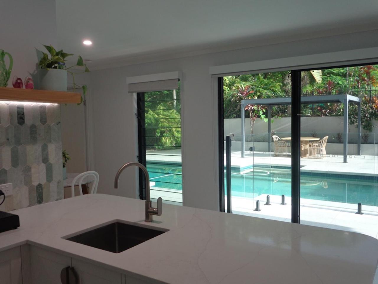 Noosa Buoys Hotel Tinbeerwah Kültér fotó